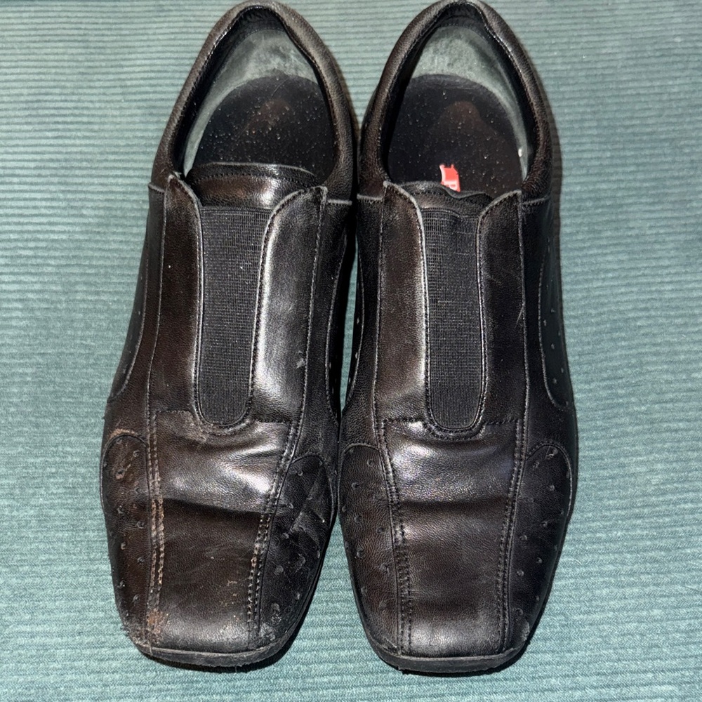 Prada women's Black Leather Slip on sneakers authentic EU size 35 - Picture 1 of 10